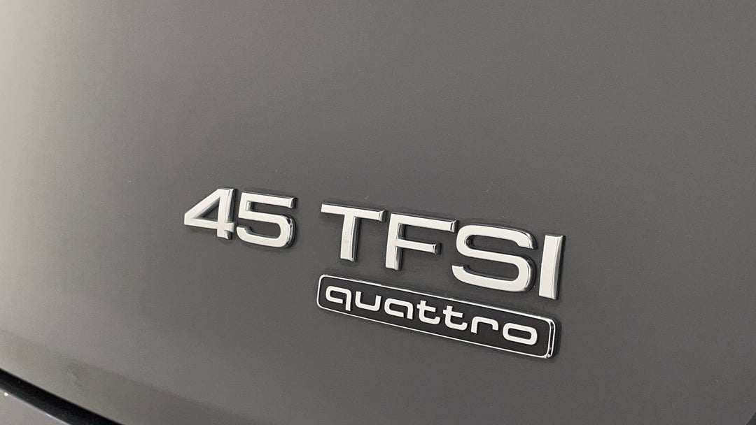 Badge (Boot Right Side)