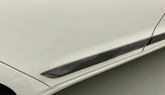 2015 Hyundai Elite i20 ASTA 1.2, Petrol, Manual, 71,871 km, Right rear door - Minor scratches