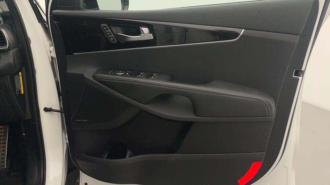 2019 Kia Sorento Gt-line (4x4), Automatic, 111726 km, Speaker View