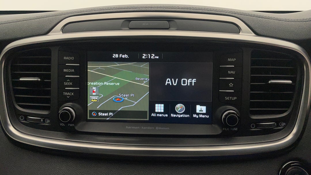 2019 Kia Sorento Gt-line (4x4), Automatic, 111726 km, Infotainment System