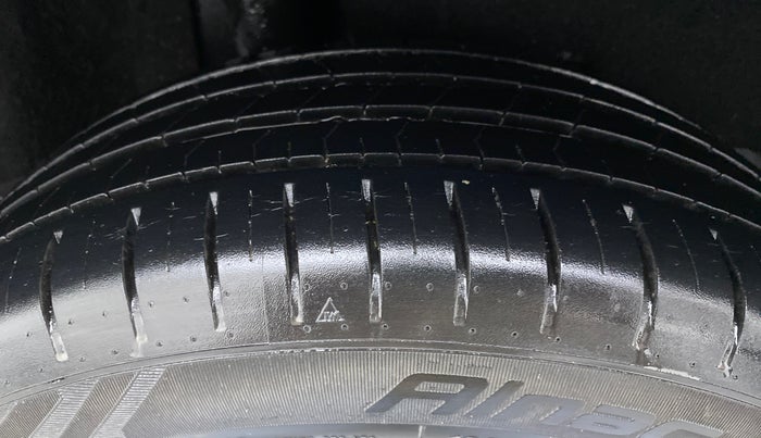 2018 Maruti Baleno ZETA 1.2 K12, Petrol, Manual, 24,004 km, Right Rear Tyre Tread