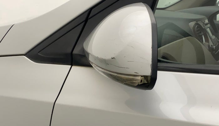 2014 Hyundai Xcent S 1.2, Petrol, Manual, 39,145 km, Left rear-view mirror - Indicator light not working
