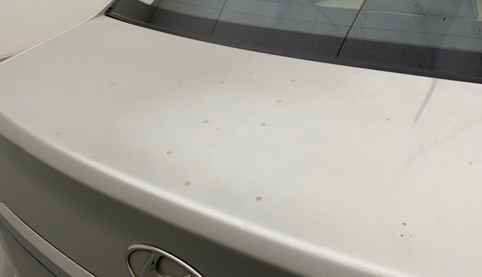 2014 Hyundai Xcent S 1.2, Petrol, Manual, 39,145 km, Dicky (Boot door) - Paint has minor damage