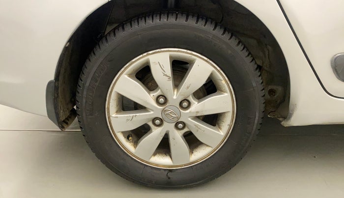 2014 Hyundai Xcent S 1.2, Petrol, Manual, 39,145 km, Right Rear Wheel