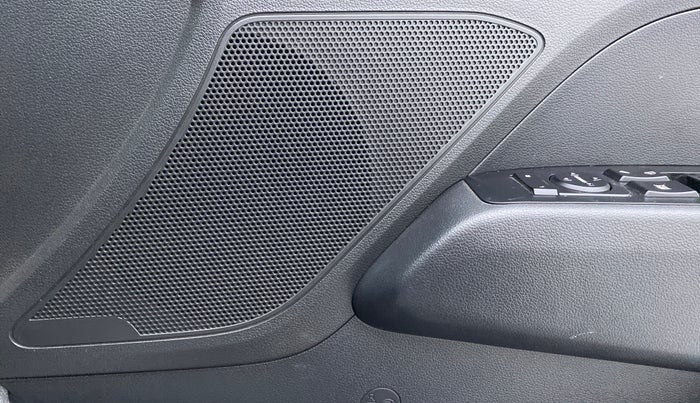 2017 Hyundai New Elantra 2.0 S MT, Petrol, Manual, 33,377 km, Speaker