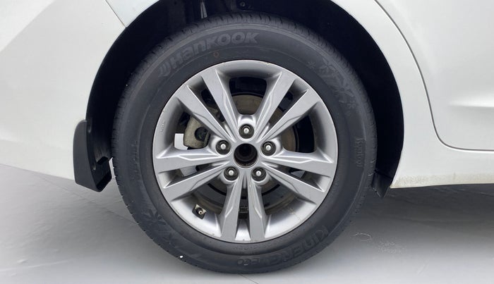 2017 Hyundai New Elantra 2.0 S MT, Petrol, Manual, 33,377 km, Right Rear Wheel