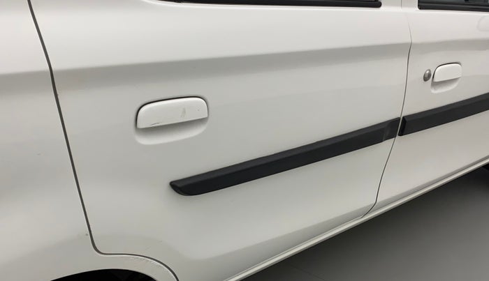 2017 Maruti Alto 800 LXI, Petrol, Manual, 30,183 km, Right rear door - Minor scratches