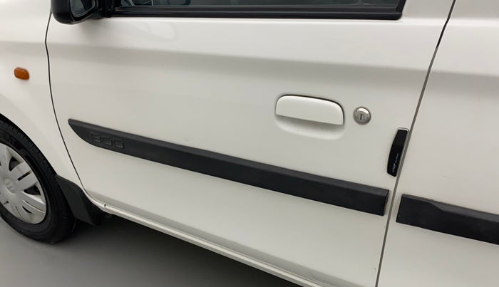 2017 Maruti Alto 800 LXI, Petrol, Manual, 30,183 km, Front passenger door - Minor scratches