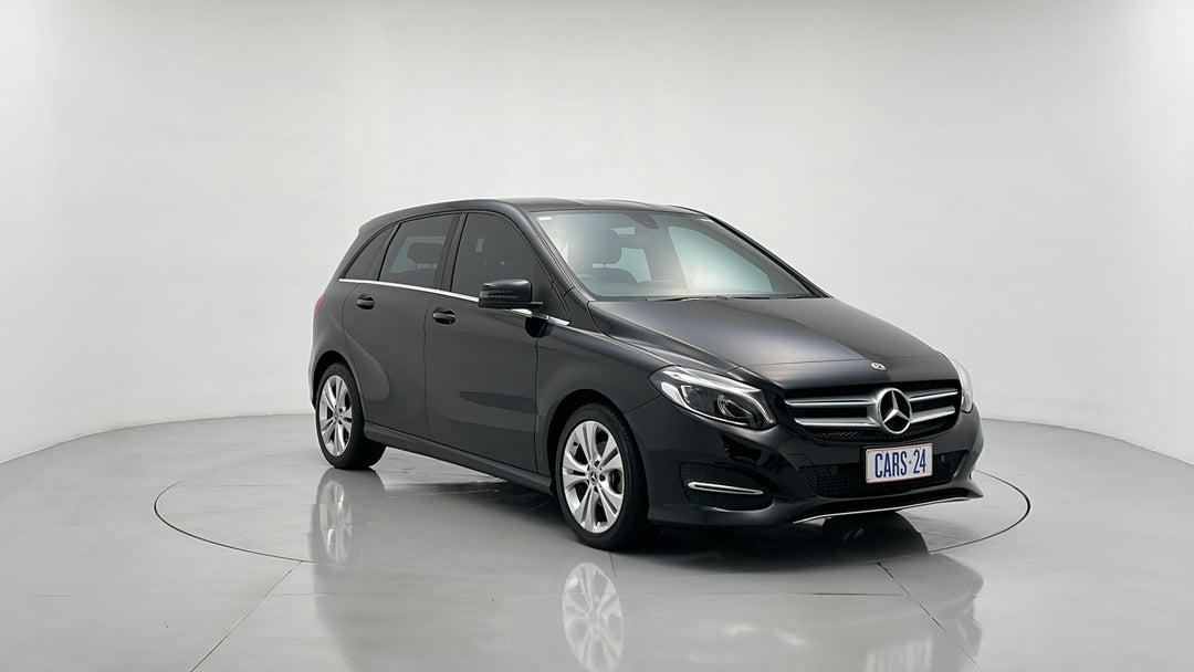 Right Front Diagonal (45- Degree) View