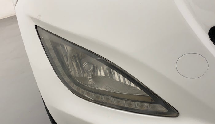 2013 Hyundai i20 MAGNA (O) 1.4 CRDI, Diesel, Manual, 94,378 km, Right fog light - Minor damage