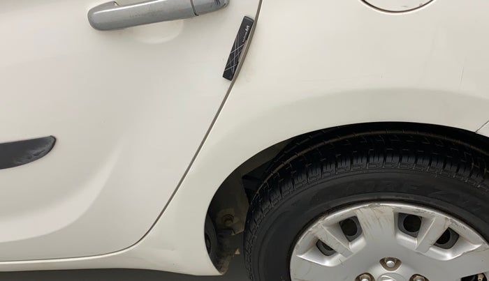 2013 Hyundai i20 MAGNA (O) 1.4 CRDI, Diesel, Manual, 94,378 km, Left quarter panel - Slightly dented