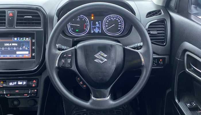 2018 Maruti Vitara Brezza ZDI + AMT, Diesel, Automatic, 91,296 km, Steering Wheel Close Up
