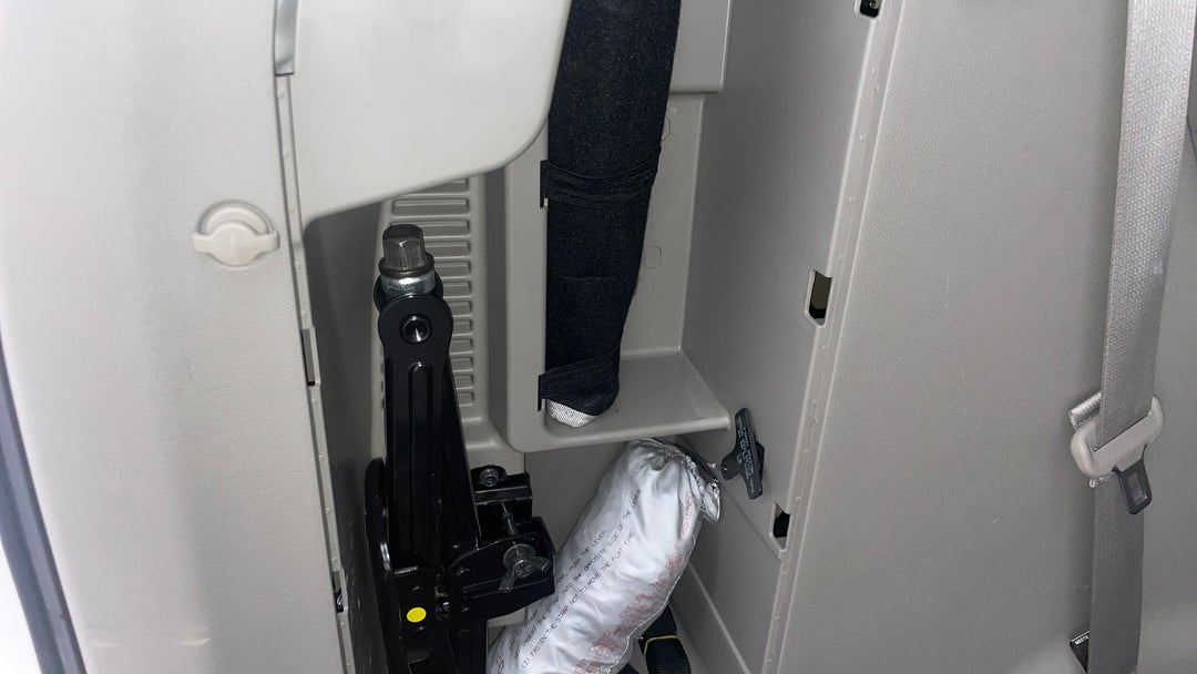 2019 Kia Carnival S, Automatic, 91741 km, Spare Wheel