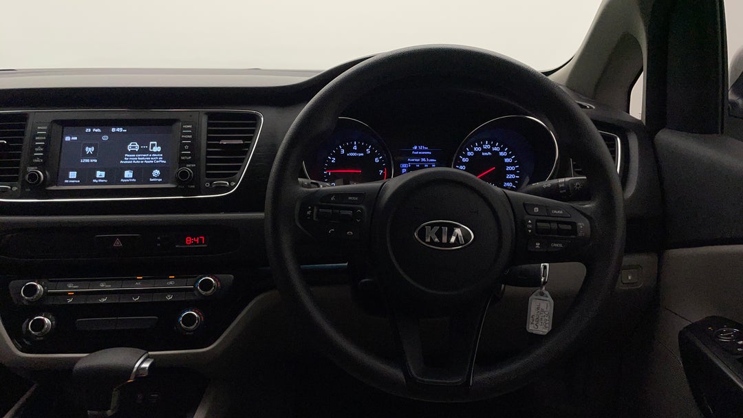 2019 Kia Carnival S, Automatic, 91741 km, Steering Wheel Close-up