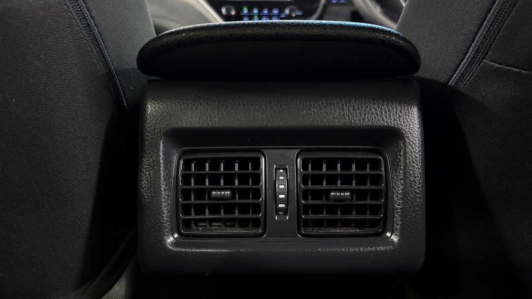 2019 Toyota Camry Ascent, Automatic, 95702 km, Rear A/C Vent