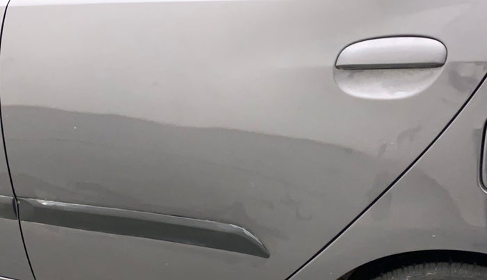 2011 Hyundai i10 MAGNA 1.2, Petrol, Manual, 1,20,084 km, Rear left door - Minor scratches