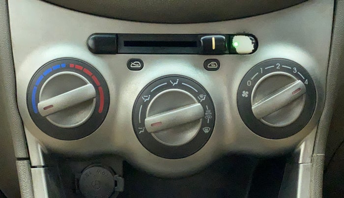 2011 Hyundai i10 MAGNA 1.2, Petrol, Manual, 1,20,084 km, AC Unit - Car heater not working