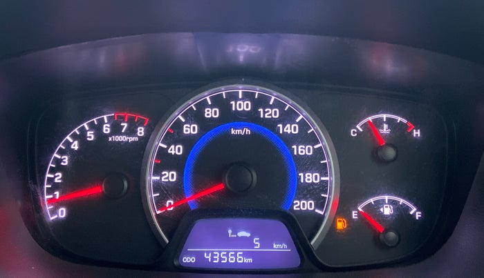 2016 Hyundai Grand i10 SPORTZ 1.2 KAPPA VTVT, Petrol, Manual, 43,566 km, Odometer Image