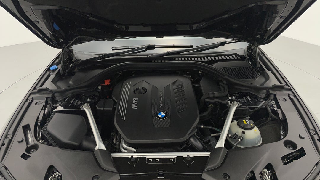 Open Bonnet (Engine)