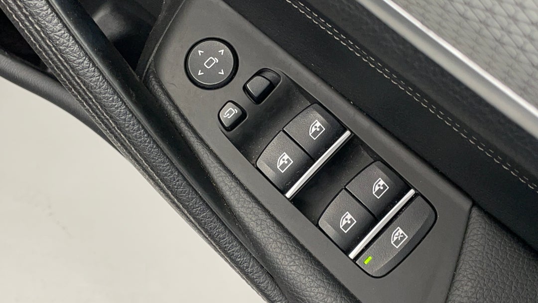 Drivers Side Door Panel Controls