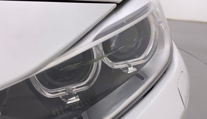 2015 BMW 3 Series 320D, Diesel, Automatic, 34,232 km, Left headlight - Minor scratches