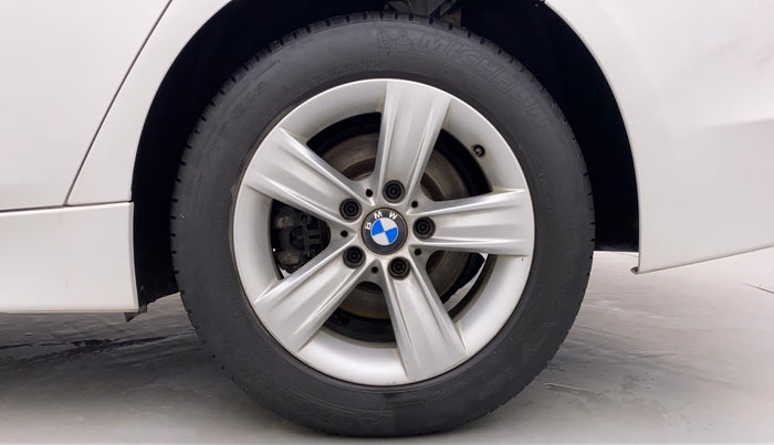 2015 BMW 3 Series 320D, Diesel, Automatic, 34,232 km, Left Rear Wheel