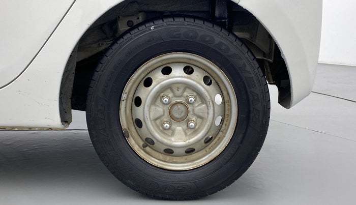 2013 Hyundai Eon ERA PLUS, Petrol, Manual, 49,281 km, Left Rear Wheel