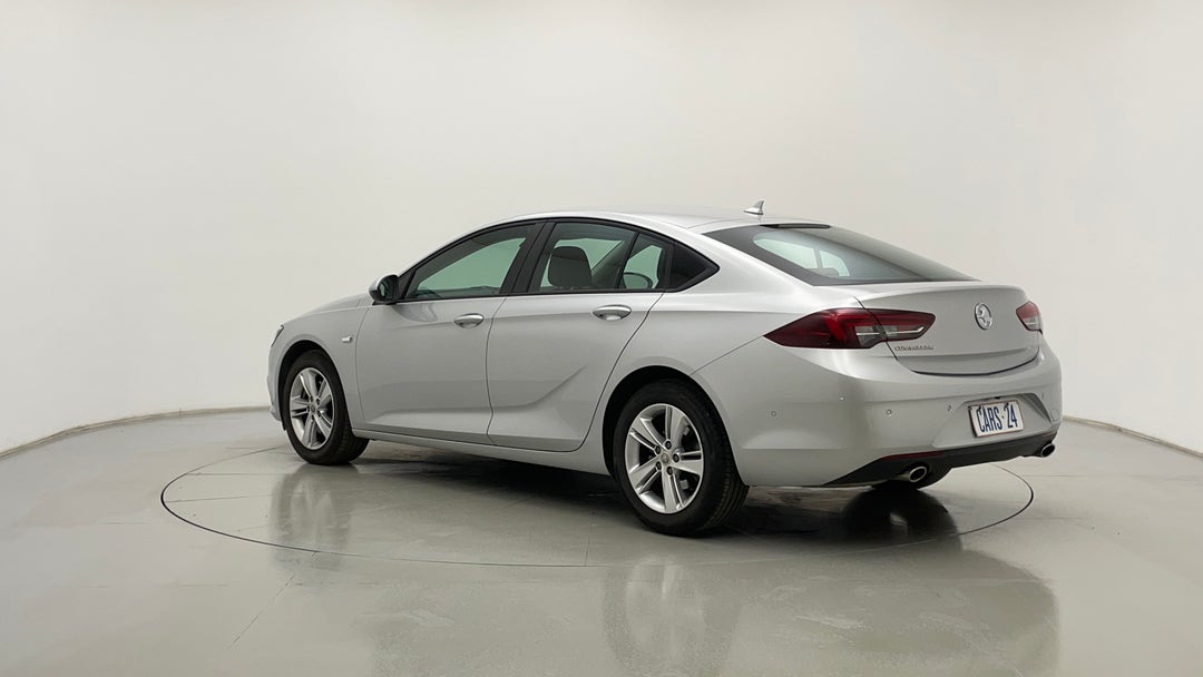 2020 Holden Commodore Lt, Automatic, 31395 km, Left Back Diagonal (45- Degree) View