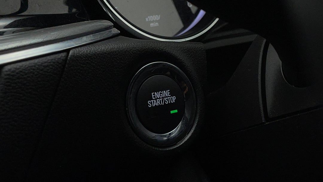 2020 Holden Commodore Lt, Automatic, 31395 km, Keyless / Button Start