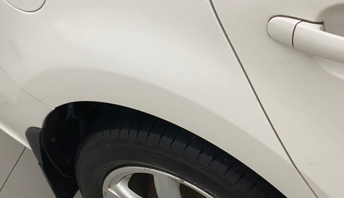 2013 Volkswagen Vento HIGHLINE 1.6 MPI, Petrol, Manual, 36,982 km, Right quarter panel - Minor scratches