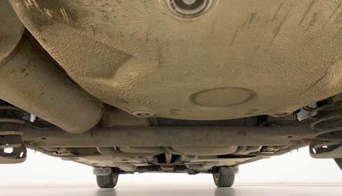 2013 Volkswagen Vento HIGHLINE 1.6 MPI, Petrol, Manual, 36,982 km, Rear Underbody