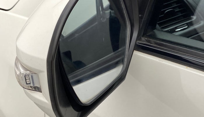 2015 Maruti Swift VXI, Petrol, Manual, 47,581 km, Left rear-view mirror - Mirror motor not working