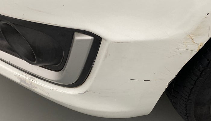 2015 Maruti Swift VXI, Petrol, Manual, 47,581 km, Front bumper - Paint has minor damage
