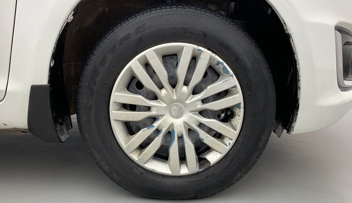 2015 Maruti Swift VXI, Petrol, Manual, 47,581 km, Right Front Wheel