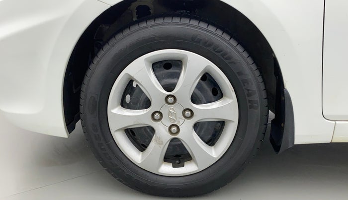 2011 Hyundai Verna FLUIDIC 1.4 VTVT, Petrol, Manual, 65,062 km, Left Front Wheel
