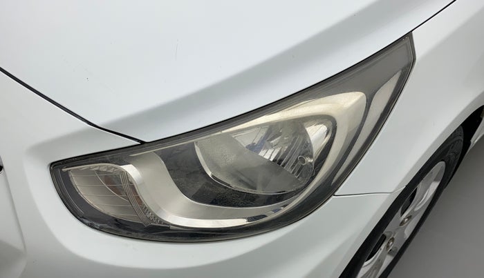 2011 Hyundai Verna FLUIDIC 1.4 VTVT, Petrol, Manual, 65,062 km, Left headlight - Minor scratches