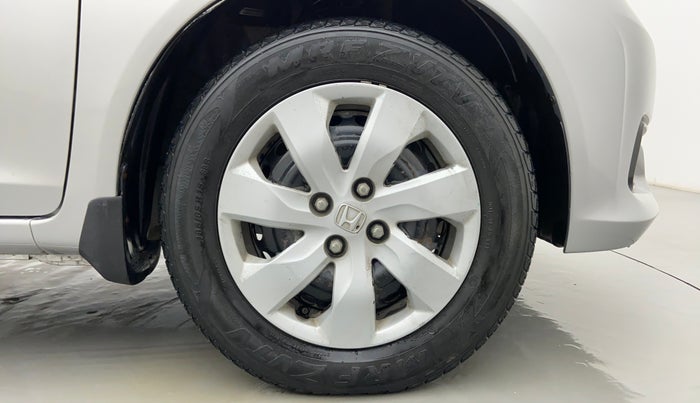 2015 Honda Mobilio 1.5 S I VTEC, Petrol, Manual, 66,439 km, Right Front Wheel