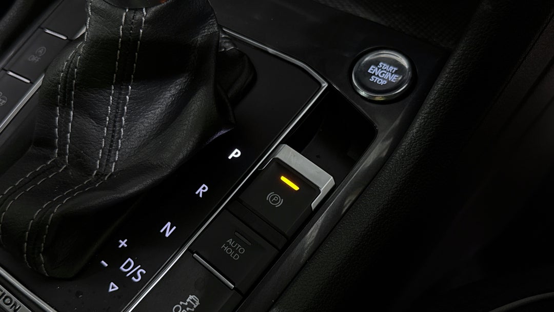 2018 Volkswagen Tiguan Allspace 162 Tsi Highline, Automatic, 82568 km, Handbrake