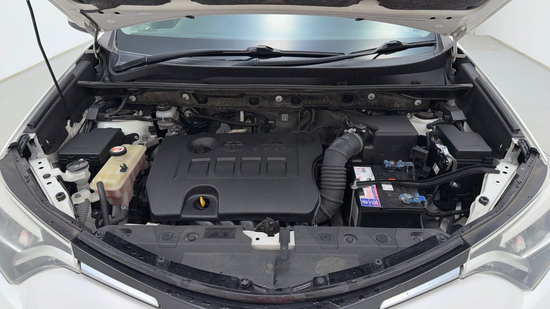 Open Bonnet (Engine)