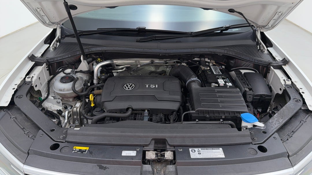 Open Bonnet (Engine)