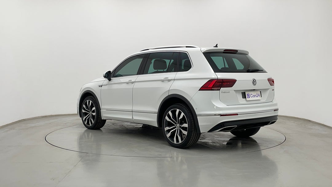 Left Back Diagonal (45- Degree) View