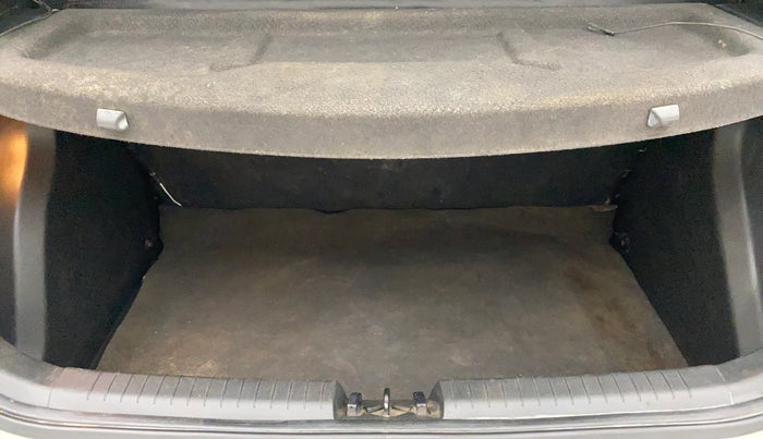 2018 Hyundai Elite i20 ASTA 1.2 (O), Petrol, Manual, 48,575 km, Boot Inside