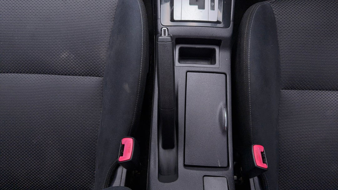 2017 Mitsubishi Lancer Es Sport, Automatic, 104203 km, Handbrake