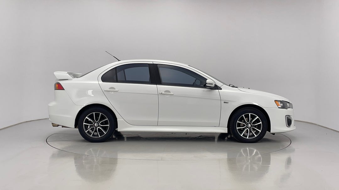 2017 Mitsubishi Lancer Es Sport, Automatic, 104203 km, Right Side View