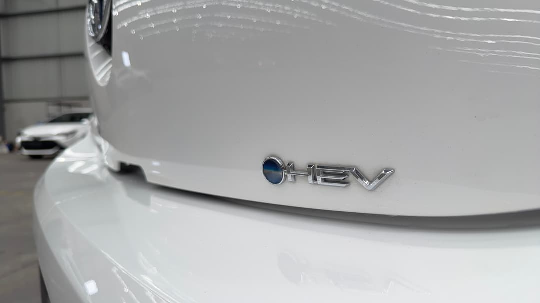 2024 Toyota Corolla Ascent Sport + Conv Pk Hybrid, Automatic, 18159 km, Badge (Boot Right Side)