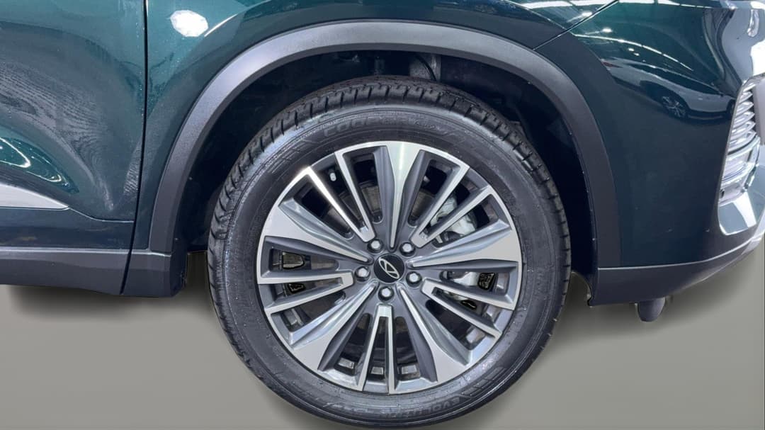 2024 Chery Tiggo 8 Pro Max Ultimate AWD, Automatic, 15846 km, Right Front Wheel
