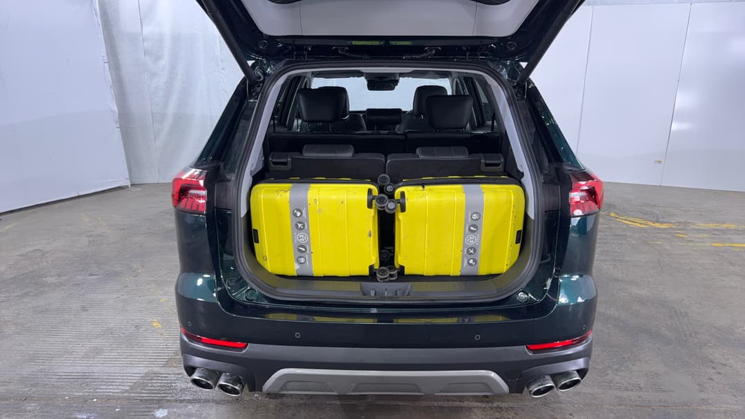 2024 Chery Tiggo 8 Pro Max Ultimate AWD, Automatic, 15846 km, Boot Inside View with Luggage