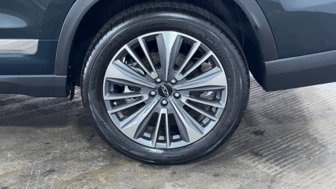 2024 Chery Tiggo 8 Pro Max Ultimate AWD, Automatic, 15846 km, Left Rear Wheel