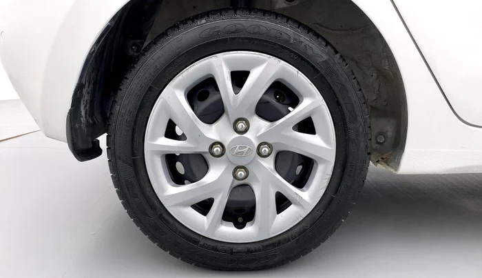 2017 Hyundai Grand i10 SPORTZ 1.2 KAPPA VTVT, Petrol, Manual, 34,113 km, Right Rear Wheel