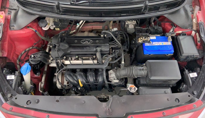 2016 Hyundai Elite i20 ASTA 1.2 (O), Petrol, Manual, 38,230 km, Engine Bonet View